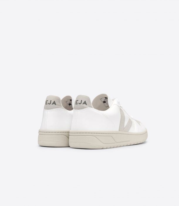 V 10 trainers cheap